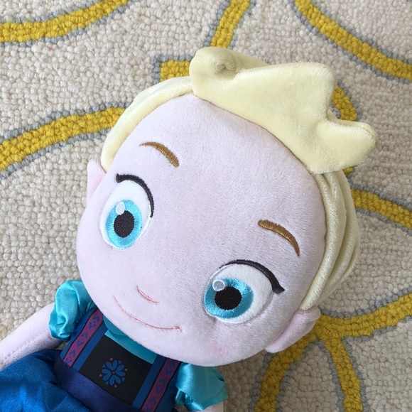 👑Disney Elsa Toddler Plush Doll👑 - Picture 2 of 4